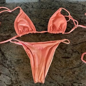 frankie’s coral set